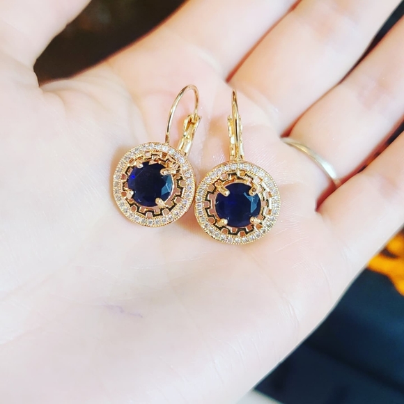 Gold Plated Earrings with dark Blue Zirconia ๐ - Picture 2 of 3